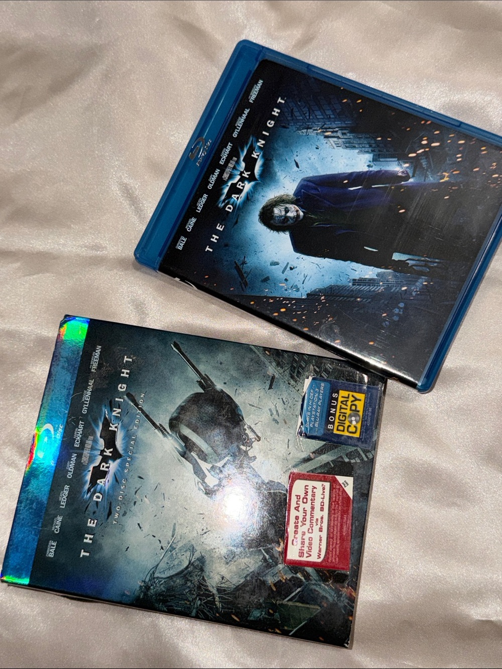The Dark Knight Blu-ray + DVD SteelBook - Blue Edition